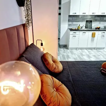 Karolina Apartaments, Karoliny Apartament 1 Center *